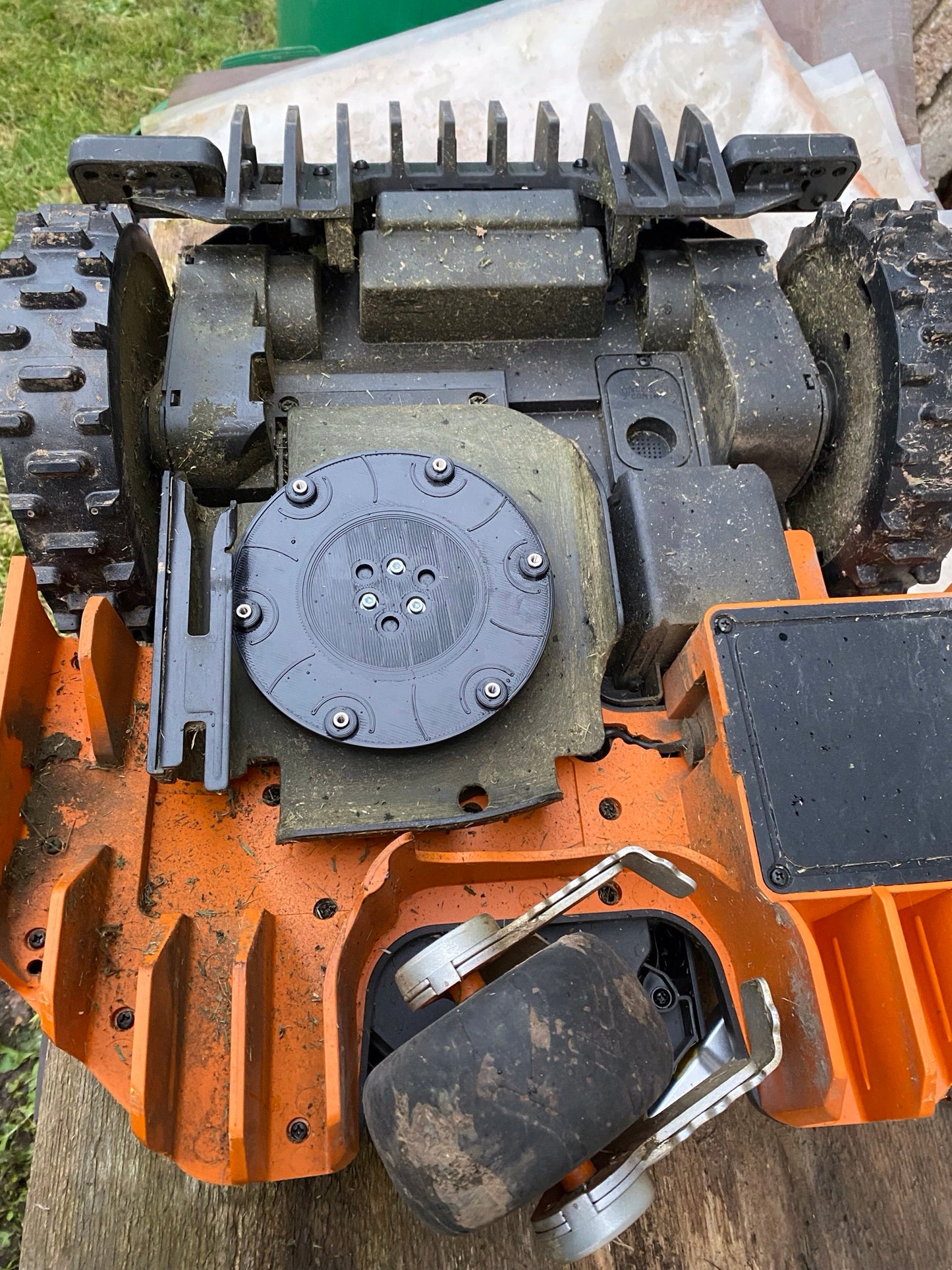 Messerscheibe für Worx Landroid Vision M800 WR208E, 6 Fach / 6 Klingen Messer Scheibe, Mähteller in bewährter Qualität - Made in Germany